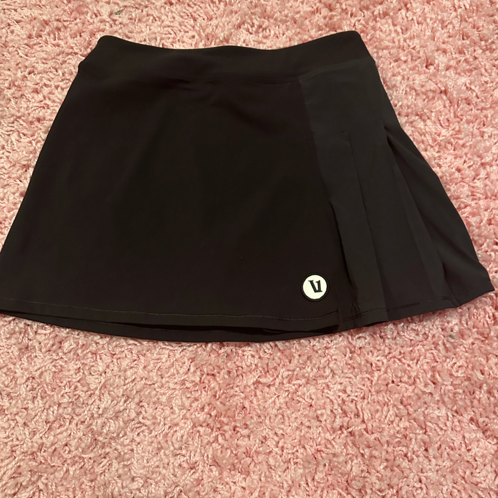 BNWT Vuori Break Point Skirt